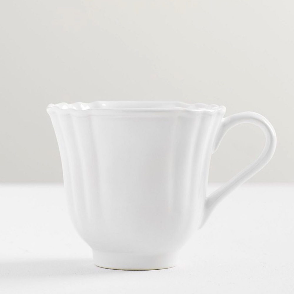 Pottery Barn Monique Lhuillier Juliana Scalloped Mugs, Set of 2